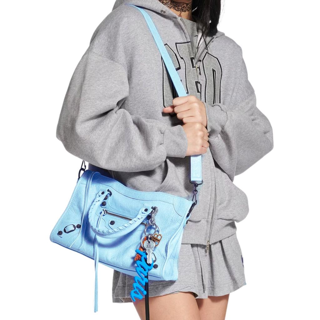 Luxury-inspired city handbag in sky blue – chic women’s fashion bag