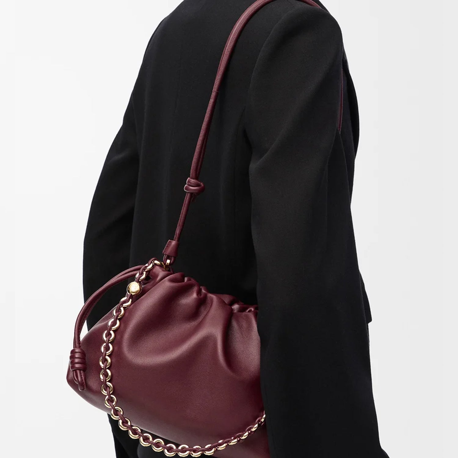 Medium Leather Clutch Bag – Side View with Detachable Chain and Strap