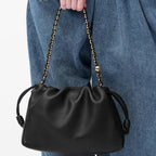 Soft Knot Chain Clutch | Medium