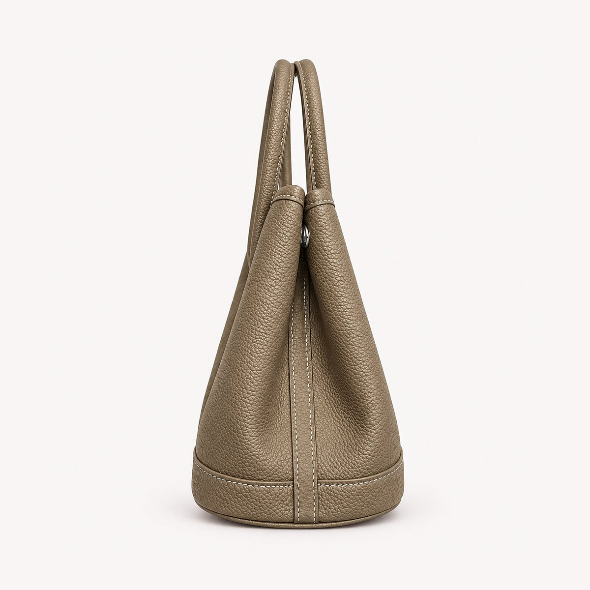 Weekday Tote Medium 30 cm open-top tote in khaki, side view
