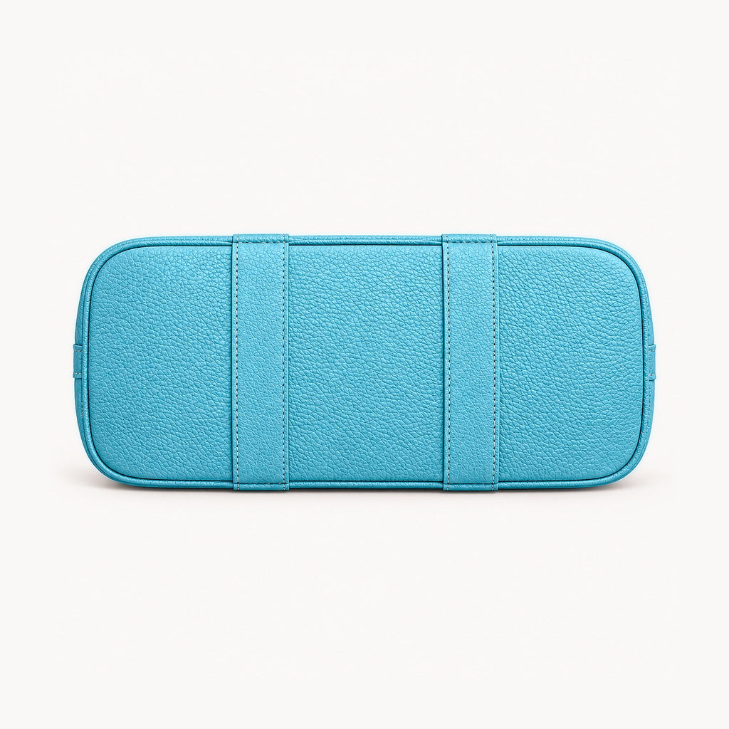 Weekday Tote Medium 30 cm open-top tote in sky blue, base view