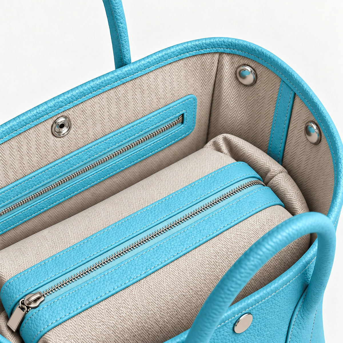Weekday Tote Medium 30 cm open-top tote in sky blue, interior view with canvas lining and zip pocket